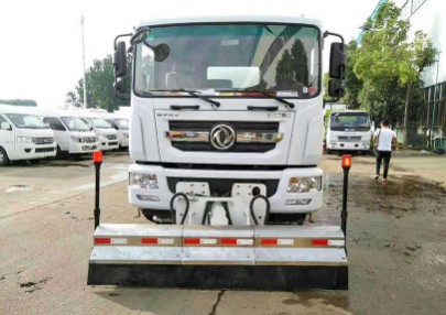 公路灑水車_東風多利卡D9高壓路面清洗車
