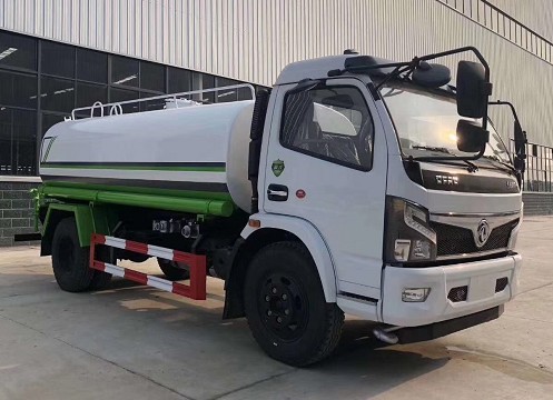 10方灑水車(chē)廠家_國(guó)六10噸東風(fēng)多利卡綠化灑水車(chē)