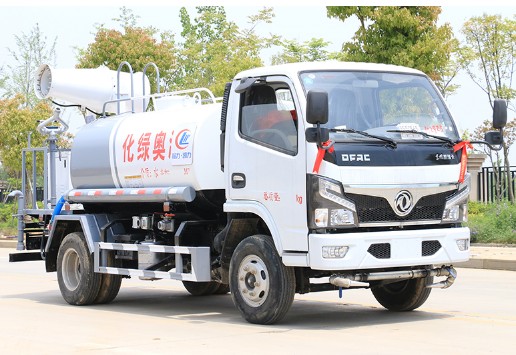 藍(lán)牌灑水車(chē)噸位及價(jià)格_國(guó)六4噸東風(fēng)小福瑞卡藍(lán)牌噴霧灑水車(chē)廠家價(jià)格