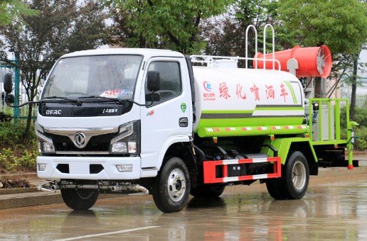 5噸灑水車參數(shù)_國六5方東風福瑞卡帶霧炮灑水車廠家價格