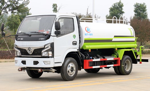 5噸灑水車參數(shù)_國六5噸東風(fēng)小福瑞卡綠化灑水車廠家價格